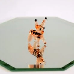 Teeny Giraffe - Brown