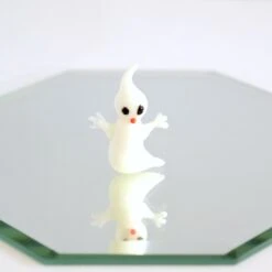 Teeny Ghost