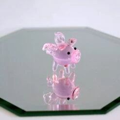 Teeny Pig - Flying